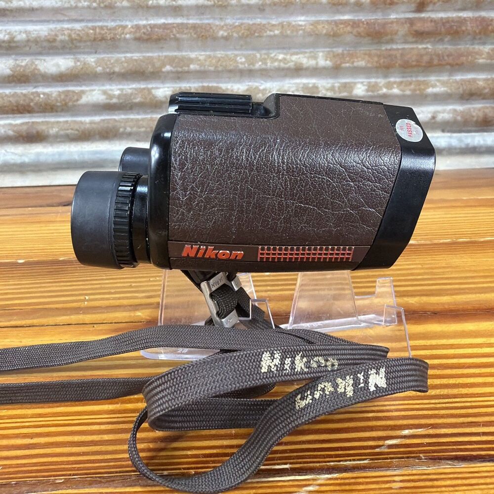 Vintage Nikon Venturer II Binoculars with 8X23 6.3 Degree Made in Japan